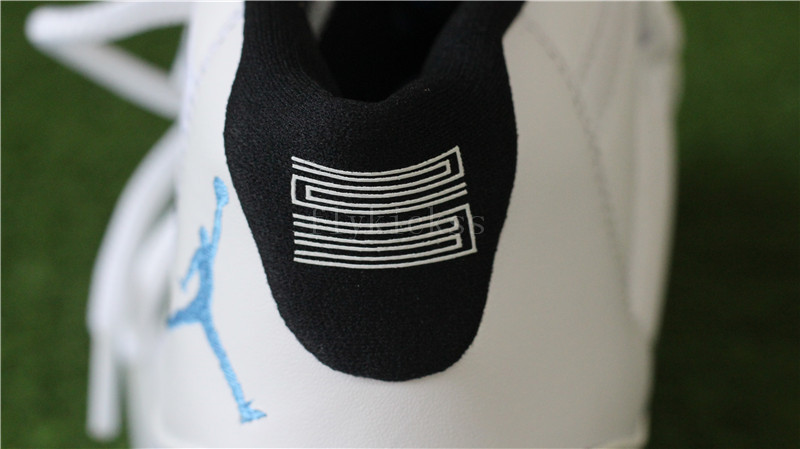 Air Jordan 11 Retro Columbia Legend Blue